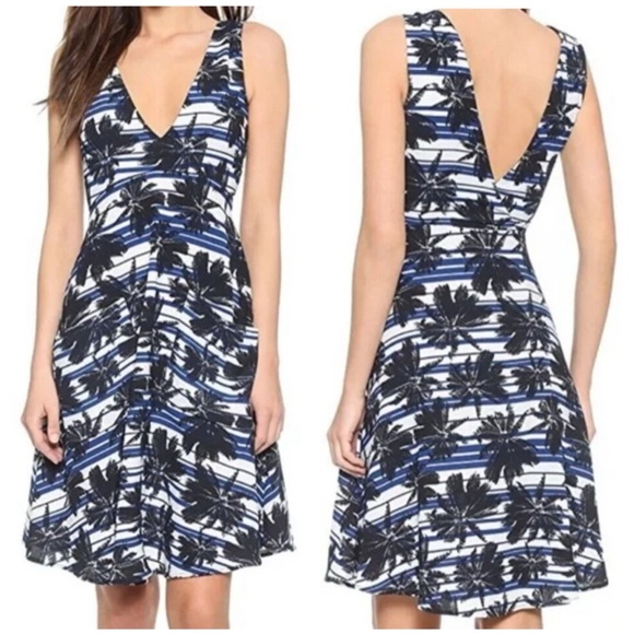L'AGENCE 2 Dress Black Blue White Floral Palm - Picture 1 of 9